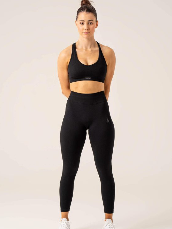 Ryderwear este alegerea perfectă pentru echipamentele de antrenament care combină stilul urban cu performanța