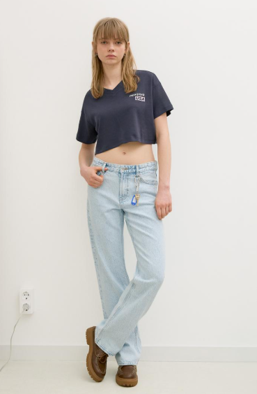 Hainele și accesoriile Bershka sunt alegerea perfectă pentru tinerii care vor să fie mereu &icirc;n pas cu moda